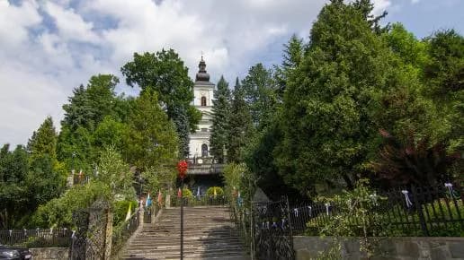 Atrakcje w Makowie Podhalańskim, które zaskoczą każdego turystę Atrakcje w Makowie Podhalańskim, które zaskoczą każdego turystę