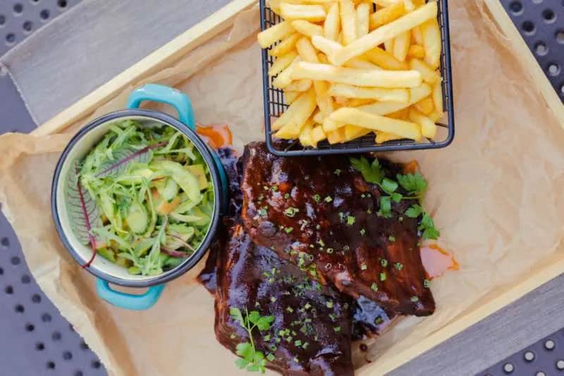 Gdzie zjeść w Poznaniu - propozycje na wyjątkowe wyjście z rodziną