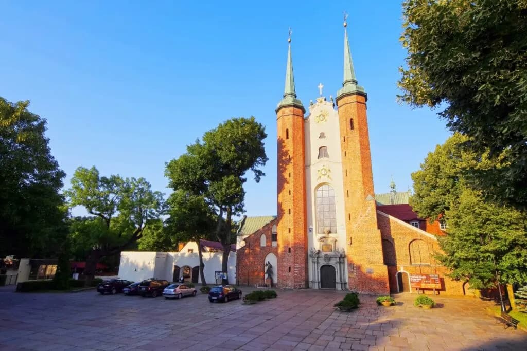 Co warto zobaczyć w Oliwie? 5 miejsc które Cię oczarują! Poradnik