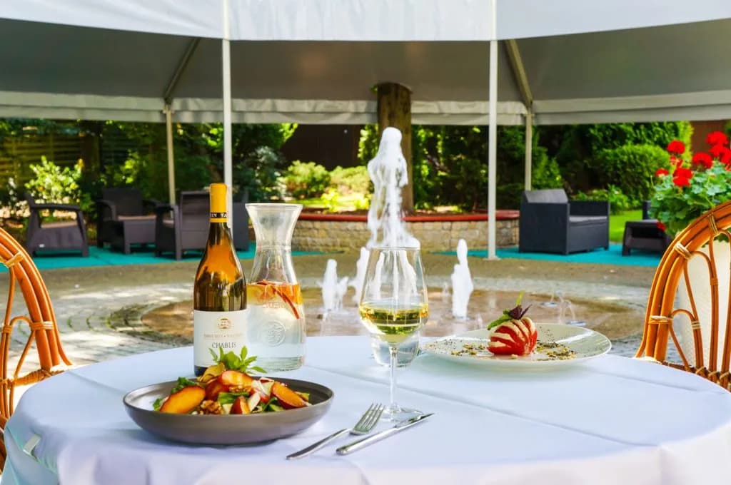 Ciechocinek gdzie zjeść – odkryj najlepsze miejsca na smaczne posiłki