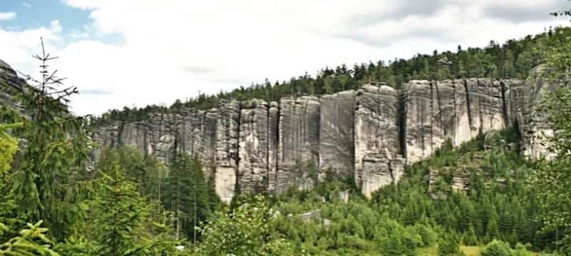 Najlepsze atrakcje w Teplicach nad Metují, które musisz zobaczyć
