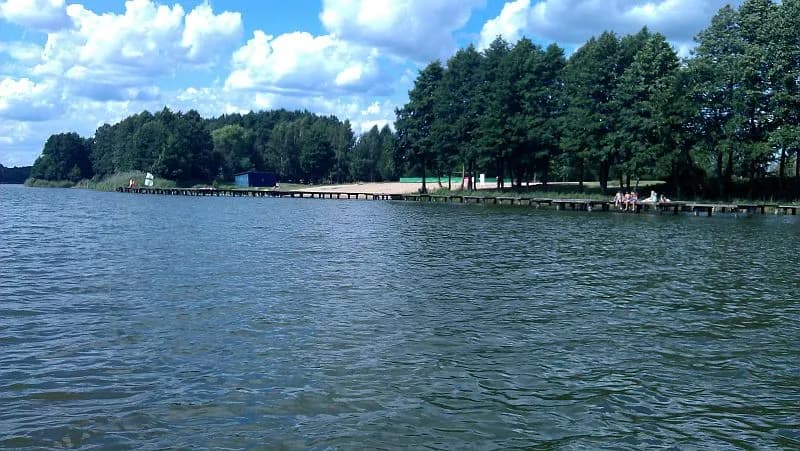 Jezioro Zaleskie w Złotowie - raj dla wędkarzy i miłośników wypoczynku