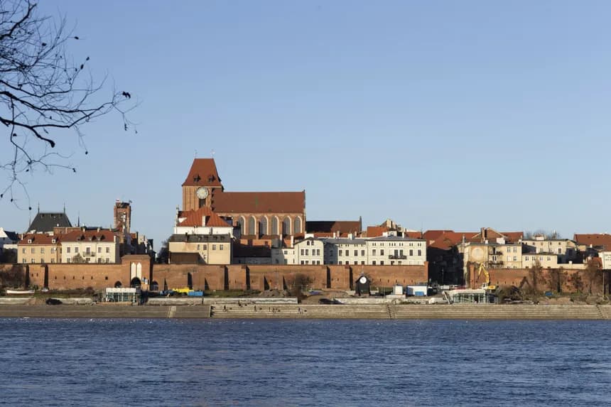Skąd najlepiej podziwiać panoramę Torunia? Ukryty punkt widokowy