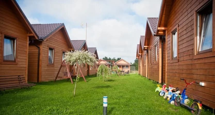 Czy nocleg U Latarnika w Dębkach spełni Twoje oczekiwania? Opinie