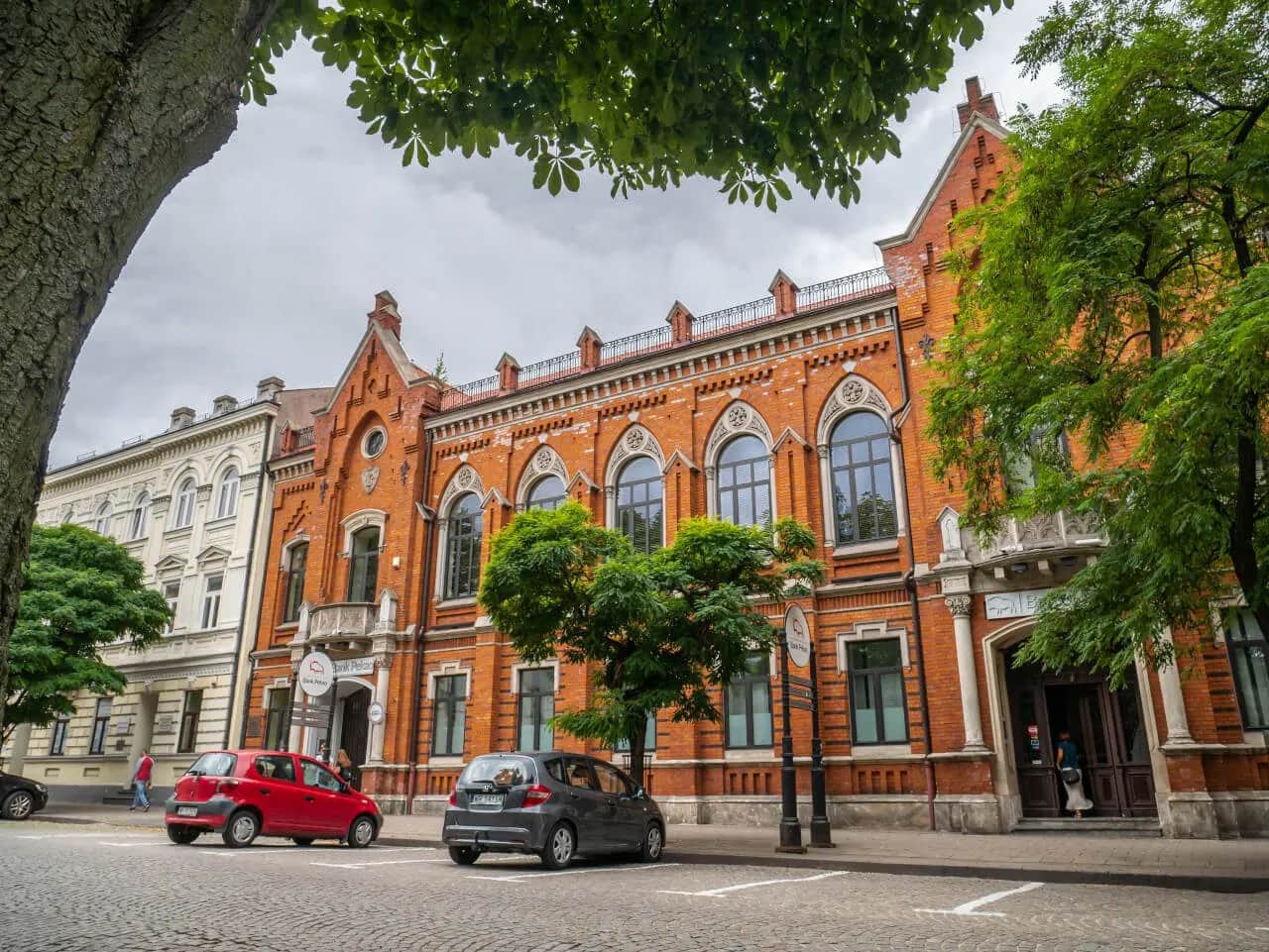 Jakie 7 zabytków Radomia zmienią Twoje zdanie o mieście? Porady!