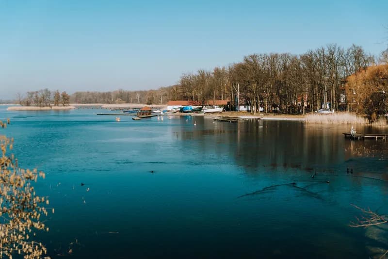 Jezioro Myśliborskie: najlepsze atrakcje i miejsca do wypoczynku w 2025