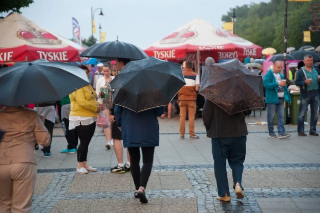 Jak uratować urlop w Ustce podczas niepogody? 7 sprawdzonych rad